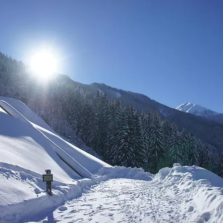 Διαμέρισμα Taxach